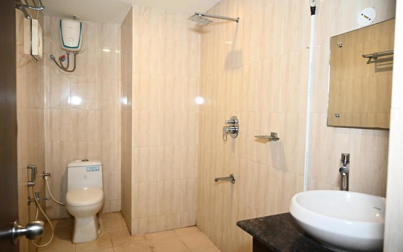 Hotel V Pride Comfort Βιζαχαπατνάμ Εξωτερικό φωτογραφία